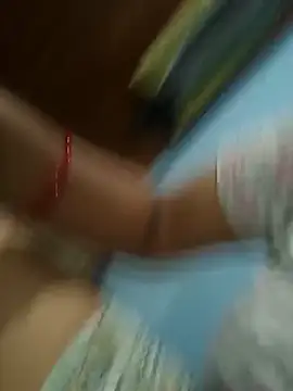 sofia-xy online show from November 1, 2025, 7:08 pm