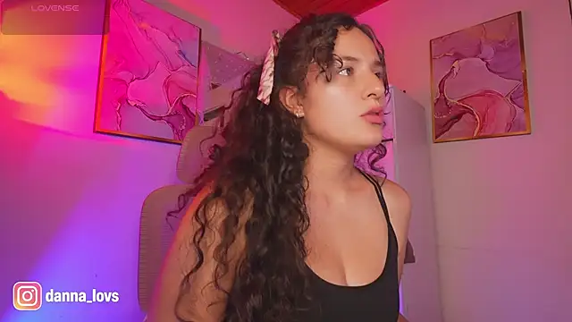 Snapshot of Dannaa_Lovs chatting on November 8, 2025, 6:33 pm Dannaa Lovs online show from November 8, 2025, 6:33 pm
