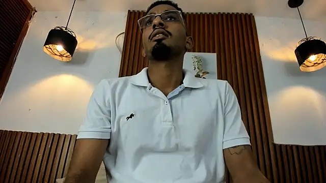 Darwin mayo online show from October 17, 2025, 5:15 pm