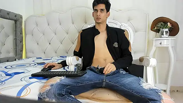 Snapshot of Sebalexis7 chatting on December 14, 2025, 3:13 am Sebalexis7 online show from December 14, 2025, 3:13 am