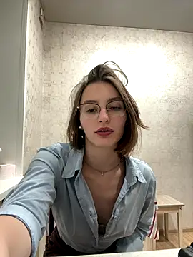 Snapshot of ZariaFlame chatting on October 8, 2025, 9:37 pm ZariaFlame online show from October 8, 2025, 9:37 pm