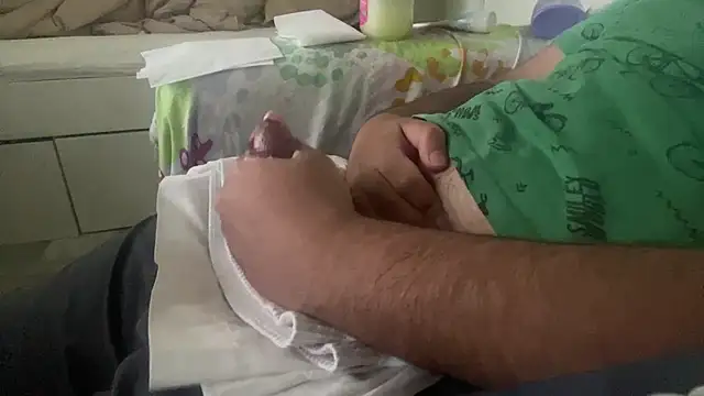 Snapshot of qnawafp chatting on October 17, 2025, 10:55 pm qnawafp online show from October 17, 2025, 10:55 pm