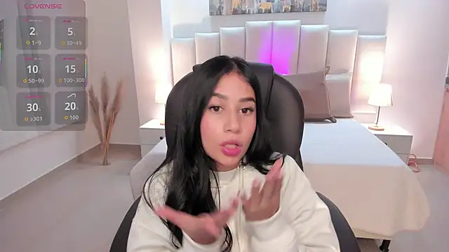 Snapshot of miranda_crawfor chatting on October 3, 2025, 4:14 am miranda crawfor online show from October 3, 2025, 4:14 am