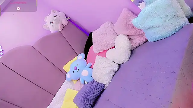 Snapshot of ShantyMillan chatting on November 29, 2025, 12:49 pm ShantyMillan online show from November 29, 2025, 12:49 pm