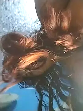 Snapshot of SamiBoobsxx chatting on December 2, 2025, 3:52 am SamiBoobsxx online show from December 2, 2025, 3:52 am