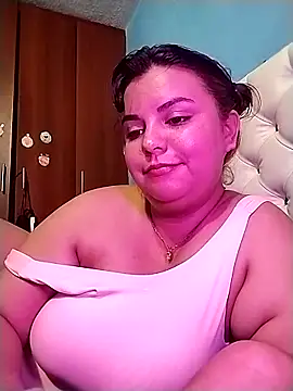Snapshot of SamiBoobsxx chatting on November 28, 2025, 7:52 am SamiBoobsxx online show from November 28, 2025, 7:52 am