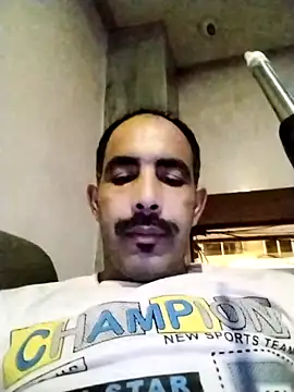 Snapshot of salimbasha chatting on November 19, 2025, 6:52 pm salimbasha online show from November 19, 2025, 6:52 pm