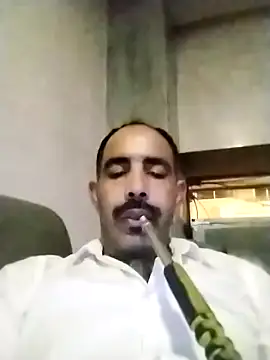 Snapshot of salimbasha chatting on November 12, 2025, 7:51 pm salimbasha online show from November 12, 2025, 7:51 pm