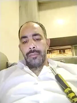 Snapshot of salimbasha chatting on October 6, 2025, 7:47 pm salimbasha online show from October 6, 2025, 7:47 pm