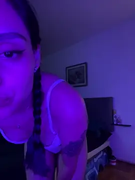 BabyBunny121 online show from October 7, 2025, 5:19 am