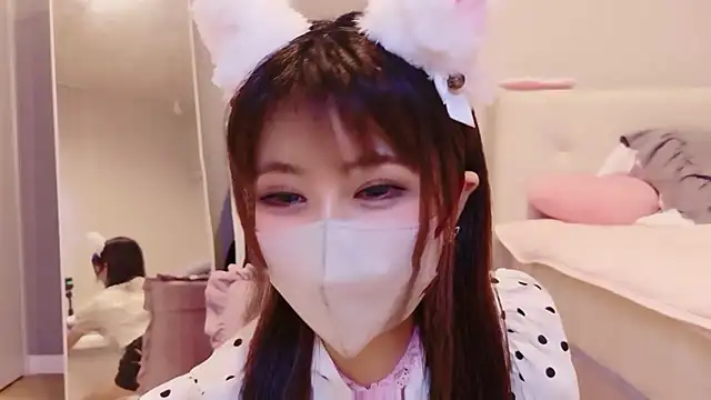 -Nyanko-chan- online show from July 24, 2026, 11:17 am