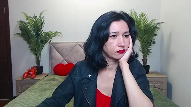 Snapshot of CameronEnns chatting on October 14, 2025, 12:50 pm CameronEnns online show from October 14, 2025, 12:50 pm