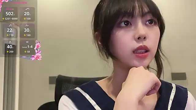 xuannv0000 online show from March 22, 2026, 3:02 pm