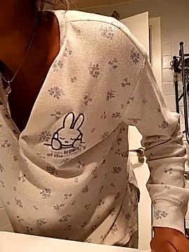 Flacidas online show from November 18, 2025, 7:00 am