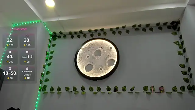 klariz09 online show from January 17, 2026, 8:12 pm