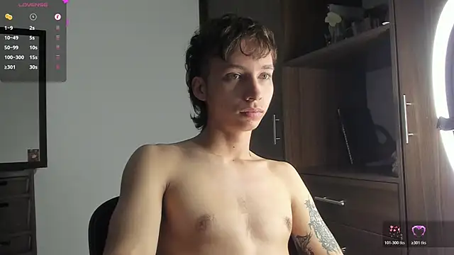 spacehumanz online show from November 17, 2025, 11:20 pm