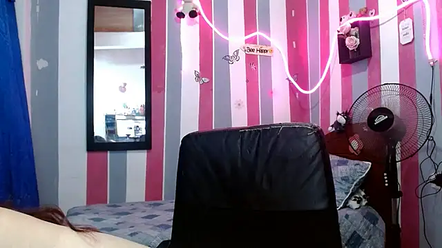 Snapshot of karo_lovely chatting on June 29, 2026, 9:36 pm karo lovely online show from June 29, 2026, 9:36 pm