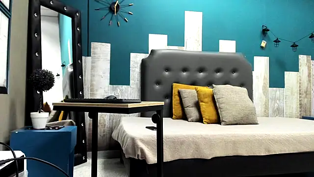 Snapshot of Ian1_ chatting on November 22, 2025, 2:10 am Ian1 online show from November 22, 2025, 2:10 am