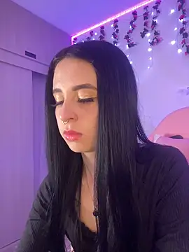 Lia  1 online show from November 20, 2025, 8:31 pm