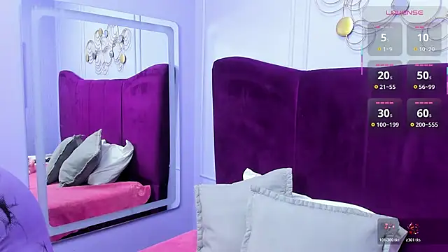 EmmaEbony  online show from March 6, 2026, 1:39 pm