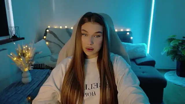 Emma candyyy online show from February 4, 2026, 10:10 am