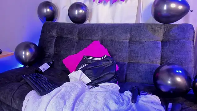 Billie Eilish online show from October 2, 2025, 6:28 am