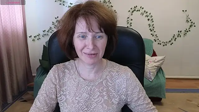 Snapshot of Lia_Tito chatting on June 2, 2026, 1:11 pm Lia Tito online show from June 2, 2026, 1:11 pm