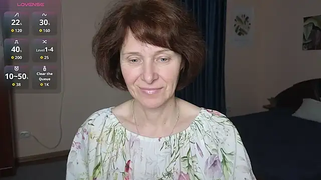 Lia Tito online show from November 13, 2025, 6:28 am