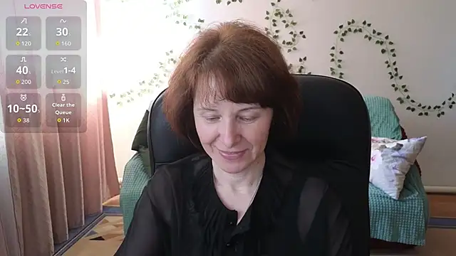 Lia Tito online show from May 8, 2026, 7:45 am