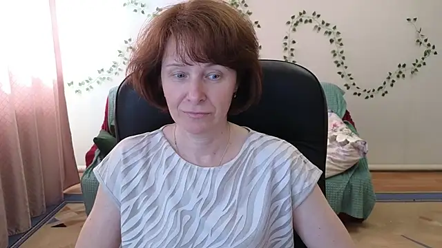Snapshot of Lia_Tito chatting on June 5, 2026, 6:52 am Lia Tito online show from June 5, 2026, 6:52 am