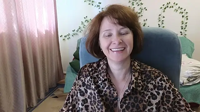 Lia Tito online show from August 1, 2026, 6:44 am