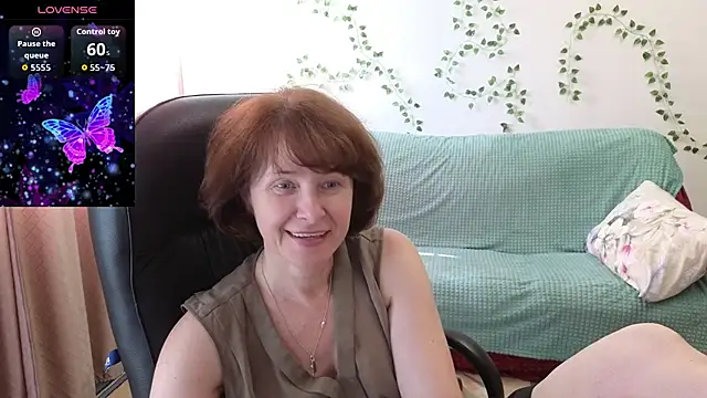 Lia Tito online show from July 16, 2026, 5:59 am