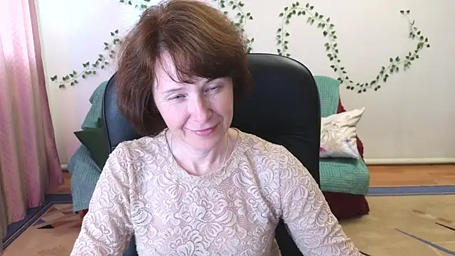 Lia Tito online show from June 23, 2026, 2:15 pm