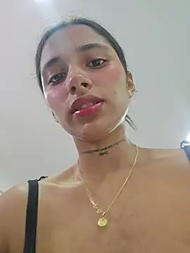 Lorena Mcfly online show from June 28, 2026, 12:22 pm