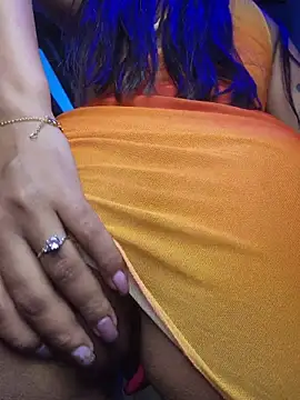 Lorena Mcfly online show from January 19, 2026, 11:14 am