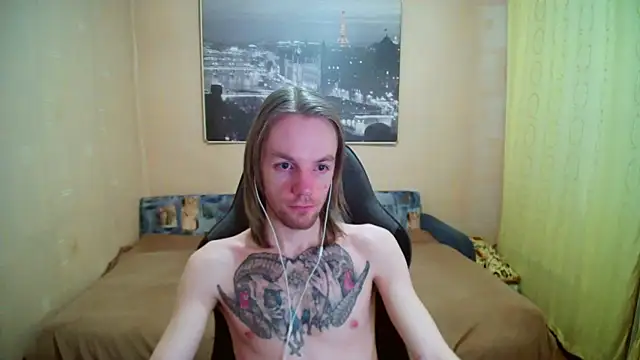 Snapshot of AdamDickens chatting on October 19, 2025, 10:12 pm AdamDickens online show from October 19, 2025, 10:12 pm