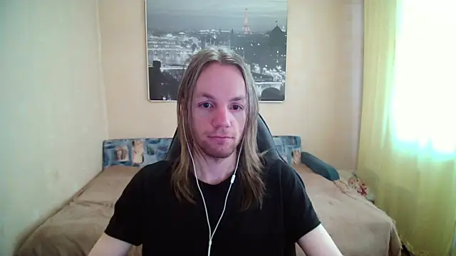 AdamDickens online show from April 22, 2026, 10:44 am