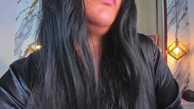 Snapshot of SamaelAndLilitt chatting on April 18, 2026, 10:39 am SamaelAndLilitt online show from April 18, 2026, 10:39 am