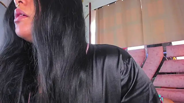 Snapshot of SamaelAndLilitt chatting on April 3, 2026, 12:44 pm SamaelAndLilitt online show from April 3, 2026, 12:44 pm