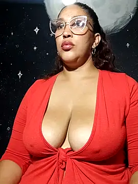 Snapshot of Ivy_horse_ chatting on April 15, 2026, 3:12 am Ivy horse online show from April 15, 2026, 3:12 am
