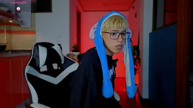 taichi bluy online show from January 6, 2026, 9:52 pm