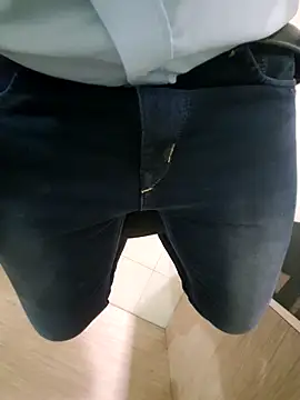 indoreboy1 online show from September 9, 2025, 11:41 am