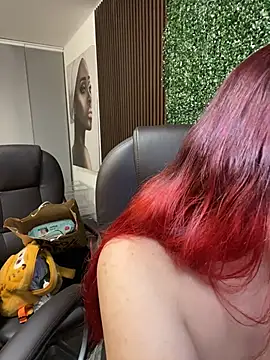 Snapshot of Karen18_boobs chatting on July 24, 2026, 1:56 am Karen18 boobs online show from July 24, 2026, 1:56 am