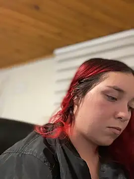 Karen18 boobs online show from November 13, 2025, 1:09 am