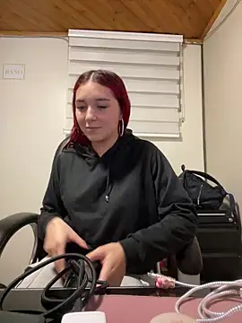 Karen18 boobs online show from October 18, 2025, 1:40 am