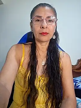 Natasha 50 online show from April 22, 2026, 1:12 am