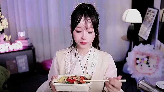 Snapshot of coward_by chatting on March 16, 2026, 10:08 am coward by online show from March 16, 2026, 10:08 am