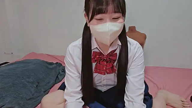 Snapshot of Hina-ooo chatting on April 18, 2026, 1:57 pm Hina-ooo online show from April 18, 2026, 1:57 pm