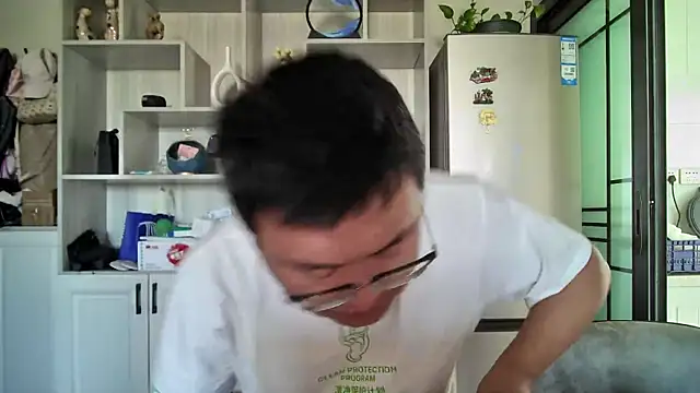 peijiangzhao online show from September 21, 2025, 5:01 am