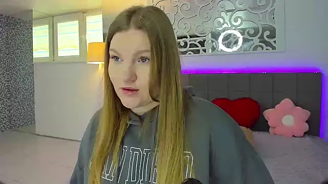 Snapshot of AshleyJoness chatting on March 22, 2026, 6:15 am AshleyJoness online show from March 22, 2026, 6:15 am